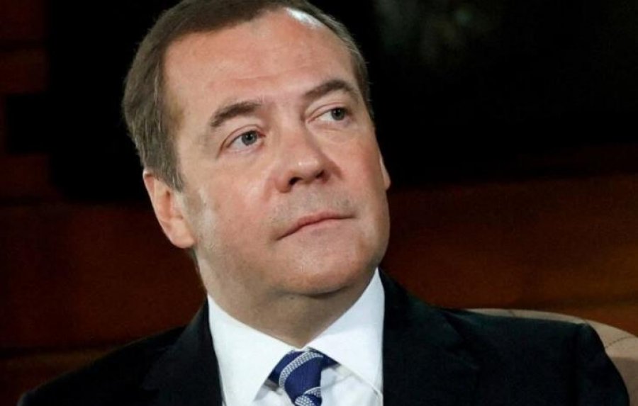 Medvedev: Samiti i NATO afron Luftën e Tretë Botërore