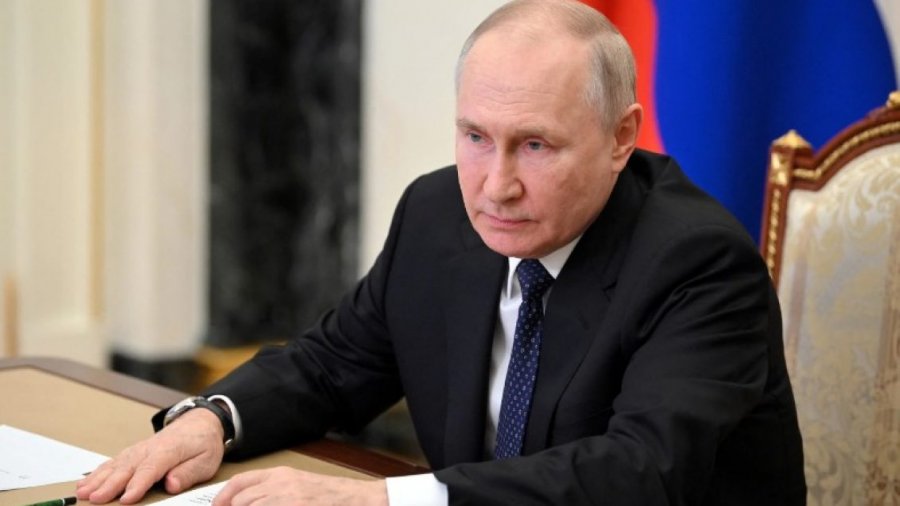 Putin i gatshëm të nis bisedimet e paqes me Ukrainën, por territoret e aneksuara nuk dëshiron t’i rikthejë