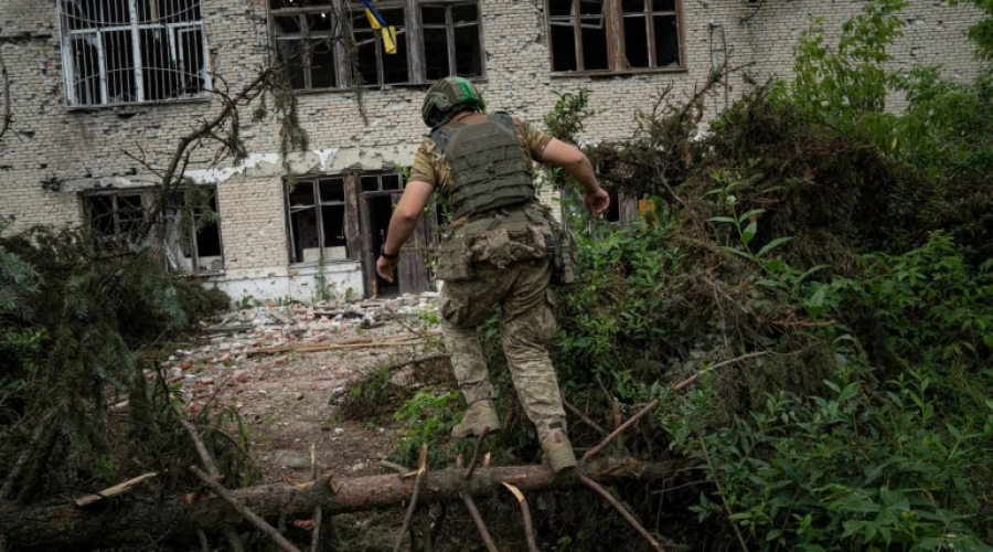 Rusia sulmon rajonin e Ukrainës, një civil i vrarë dhe një fëmijë i plagosur