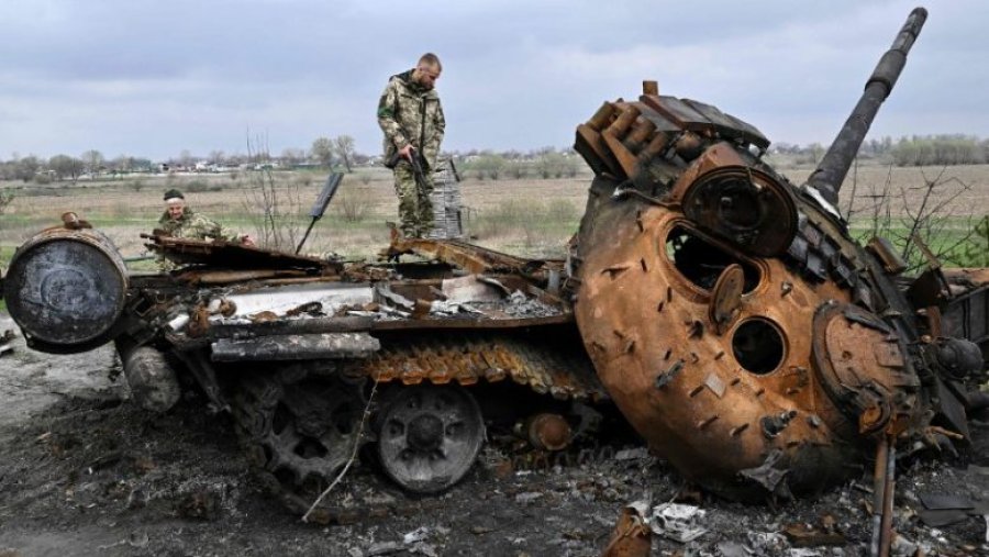 Të paktën 130 tanke ruse shkatërrohen afër Vuhledar