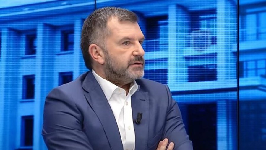 Andi Bushati: Rama po ‘godet’ Arben Ahmetajn se tradhtoi shokët