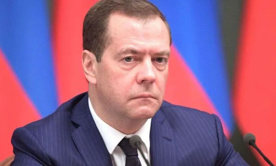 Paralajmërim nga Rusia, Medvedev: Çdo sulm i SHBA-së drejt objektivave ruse do të sjellë luftë!