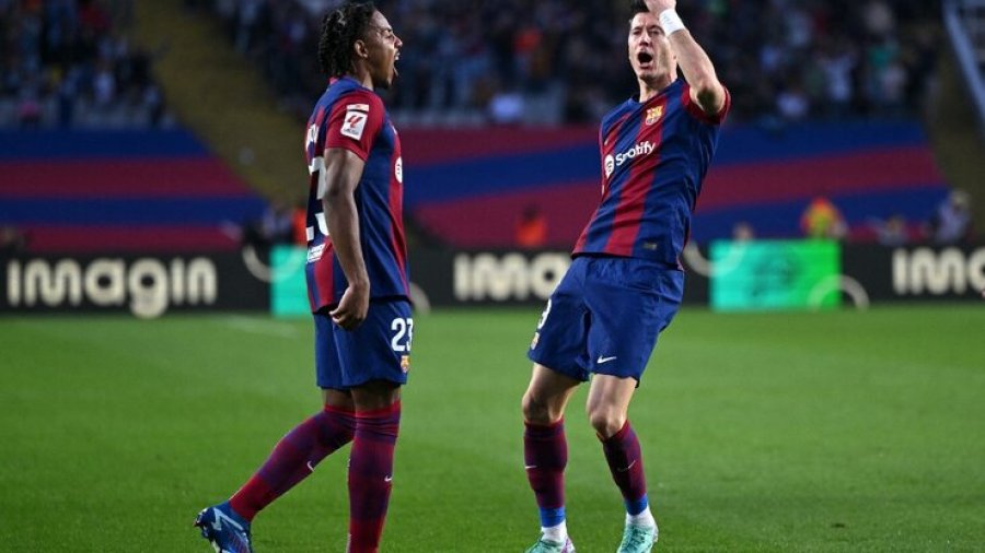 Lewandowski përmbys Alaves, i dhuron fitoren Barcelonës