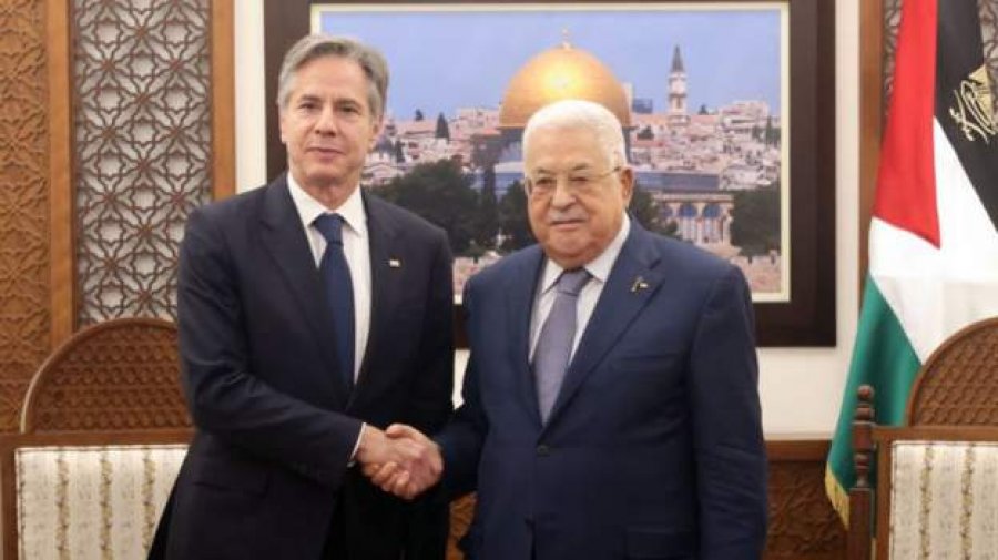 Blinken takohet me Abbas, ndërkohë që vazhdon vizita e tretë në Lindjen e Mesme që nga lufta