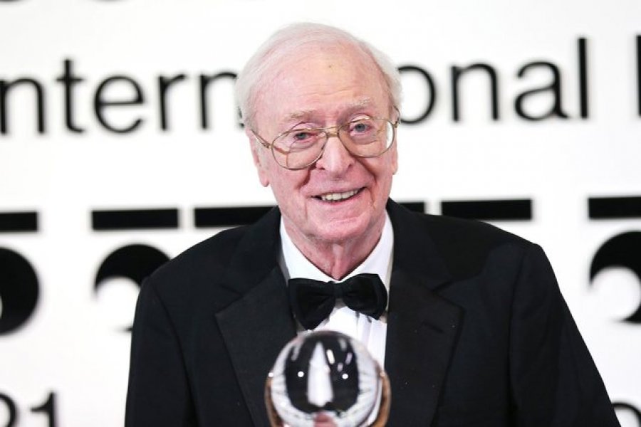 Legjenda e filmave Sir Michael Caine konfirmon se është tërhequr nga aktrimi