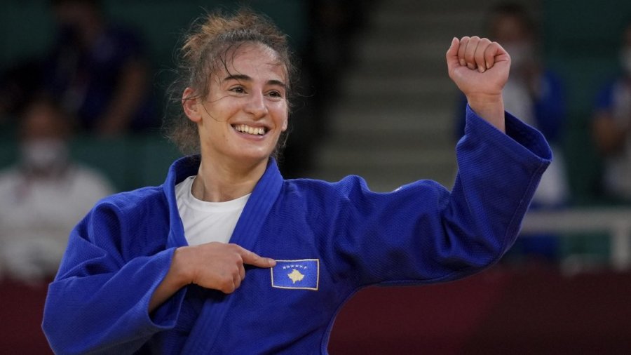 Nora Gjakova fiton medaljen e artë në Azerbajxhan, tjetër arritje për Kosovën