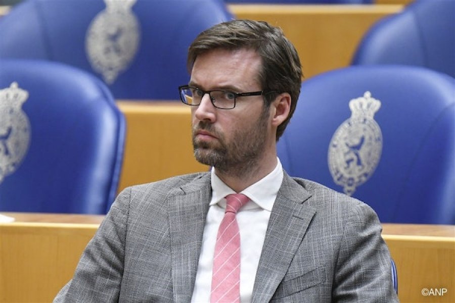 Deputeti holandez, thirrje BE-së: Koha për përgjigje shumë të fortë ndaj Serbisë