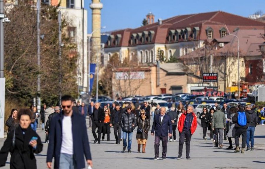 Kosova shënon Ditën e Kushtetutës