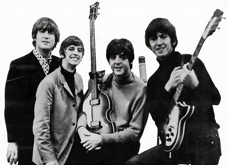 “Sekretet” e The Beatles pritet të zbulohen përmes librit më të ri