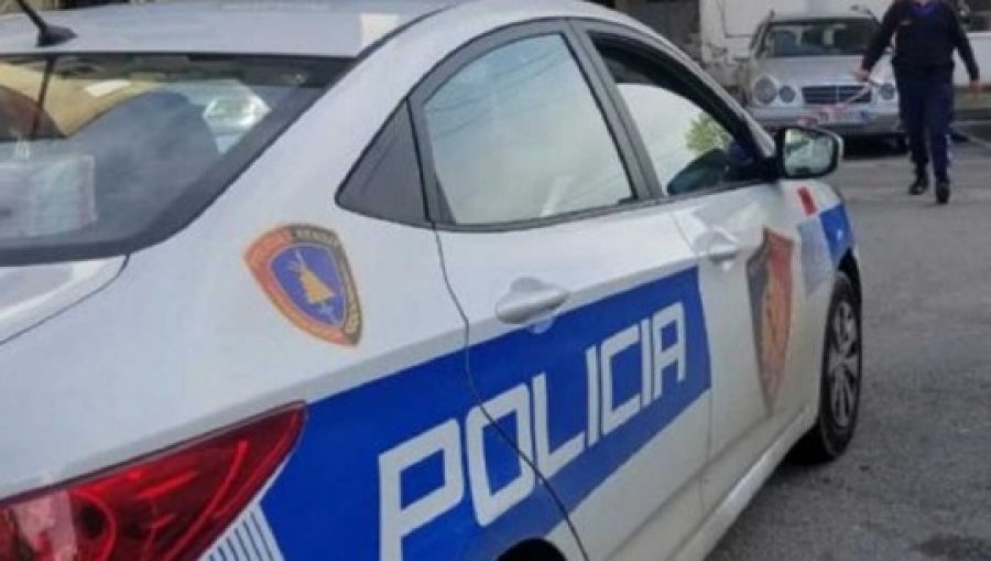 Kanosi me thikë vëllain, arrestohet 63-vjeçari në Gjirokastër