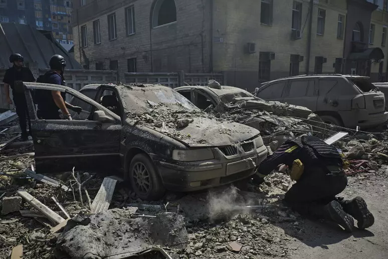 Moska reagon ndaj Kurskut, lëshon bombë termobarike mbi armikun