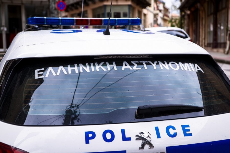 Shisnin heroinë për turistët në Rodos, arrestohet çifti shqiptar në Greqi