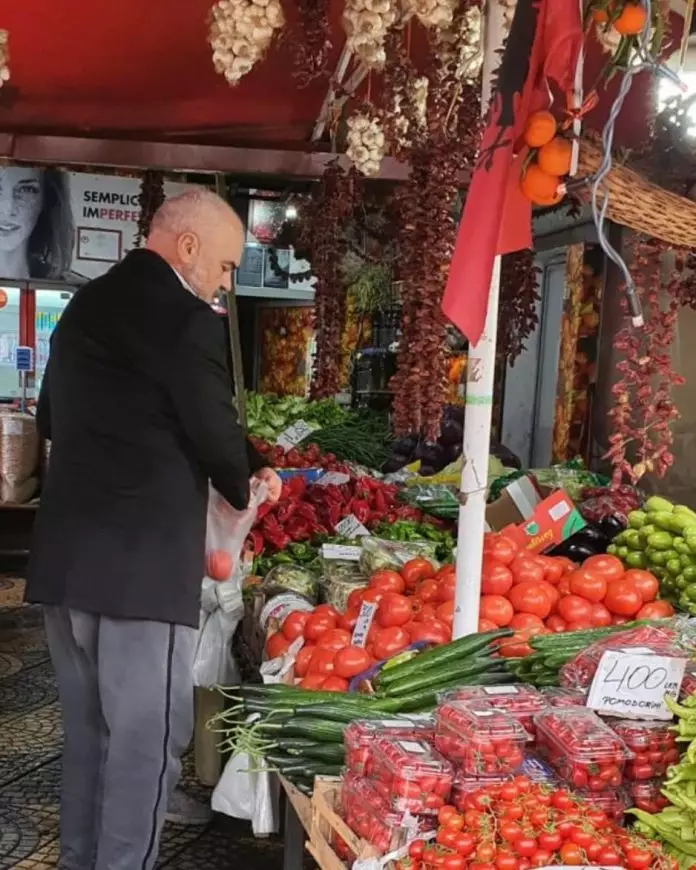 Si u harrua premtimi për heqjen e TVSH-së - Shqiptarët paguajnë ushqimet më të shtrenjta në Europë