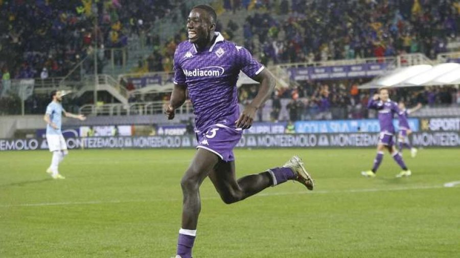Fiorentina përmbys Lazion dhe e kalon në renditjen e Serie A