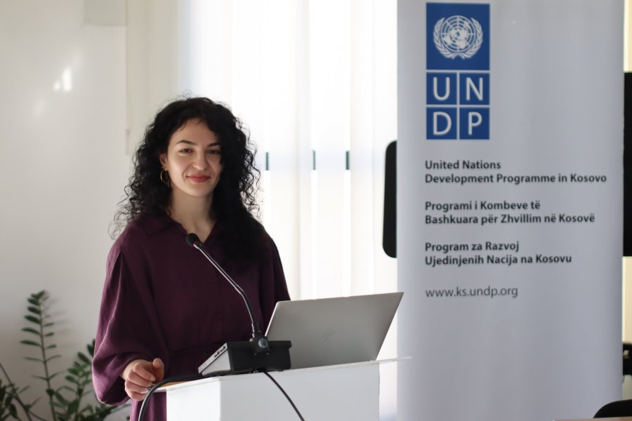 UNDP: Rreth 60 për qind e qytetarëve në Kosovë besojnë se marrëveshja e Ohrit do të ndikojë pozitivisht në jetën e tyre
