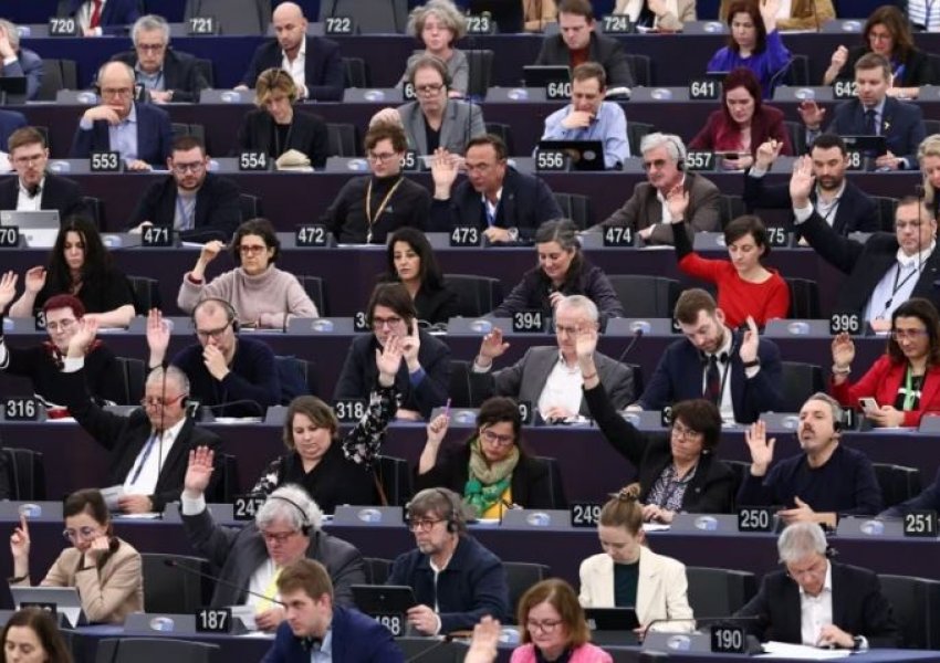 Miratohet rezoluta, Parlamenti Evropian: Të hiqet vetoja në procesin e zgjerimit të BE