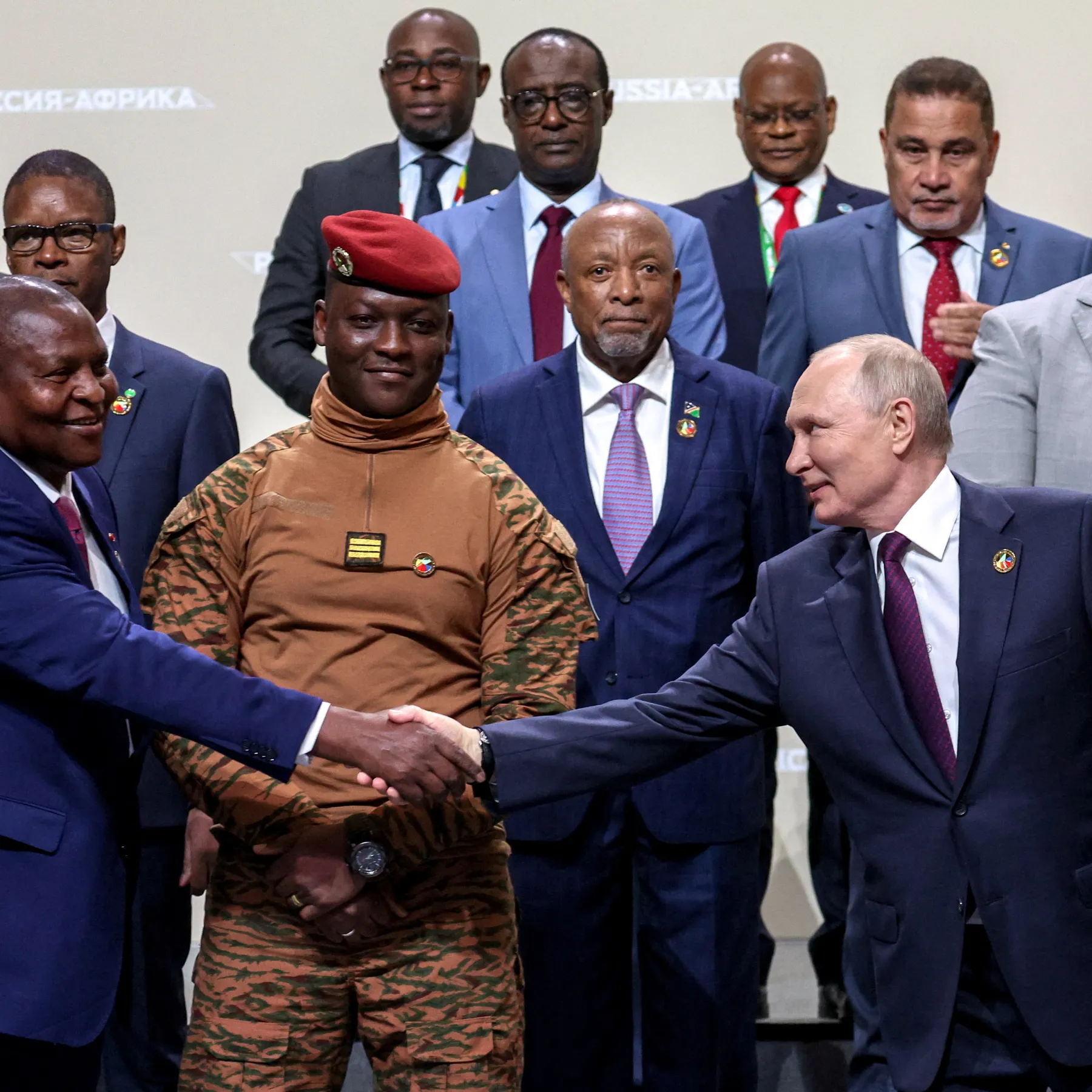 Angazhimi i Rusisë në Afrikë: Puçet, mesazhet kundër Perëndimit dhe rënia e Prigozhinit