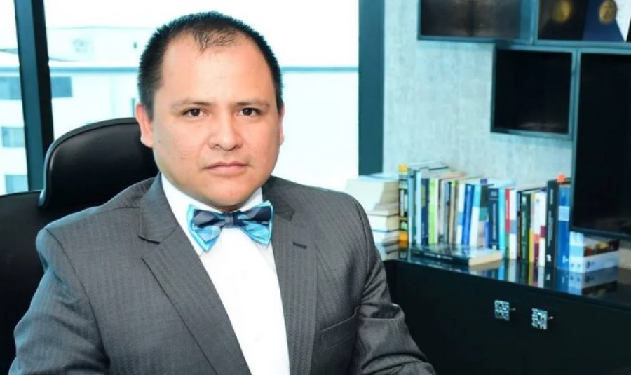 Vritet prokurori i Ekuadorit/ Po hetonte sulmin në studion televizive