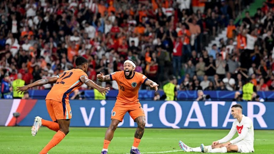 VIDEO/ Turqia e pafat, Holanda kualifikohet me vuajtje në gjysmëfinale