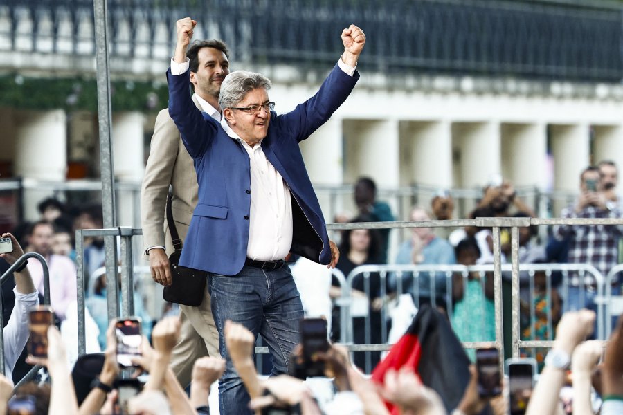 Triumfon në zgjedhje, por refuzon të qeverisë: Kush është Jean-Luc Mélenchon, lideri radikal i së majtës