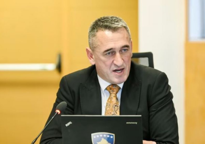 Rashiq ngre çështjen e bashkëjetesës në mbledhjen e Qeverisë së Kosovës