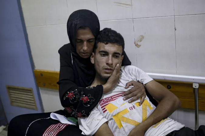 Ushtria izraelite urdhëron evakuimin e banorëve të Gazës, objektiv i hershëm i luftës me Hamasin
