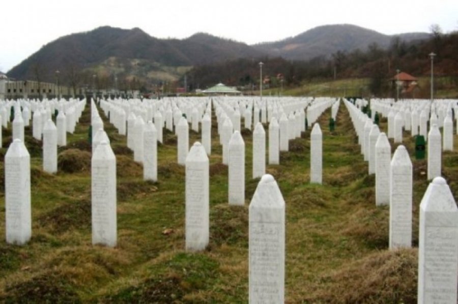 29 vjet nga masakra e Srebrenicës