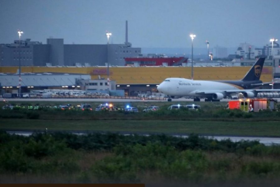 Aeroporti i Këlnit ndalon të gjitha fluturimet, ja çka ndodhi