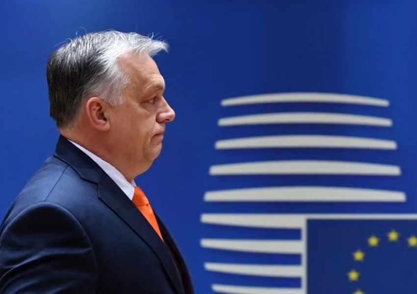 'Nëse dëshironi emigrantë, po ua sjellim atje', Orban kërcënon Brukselin