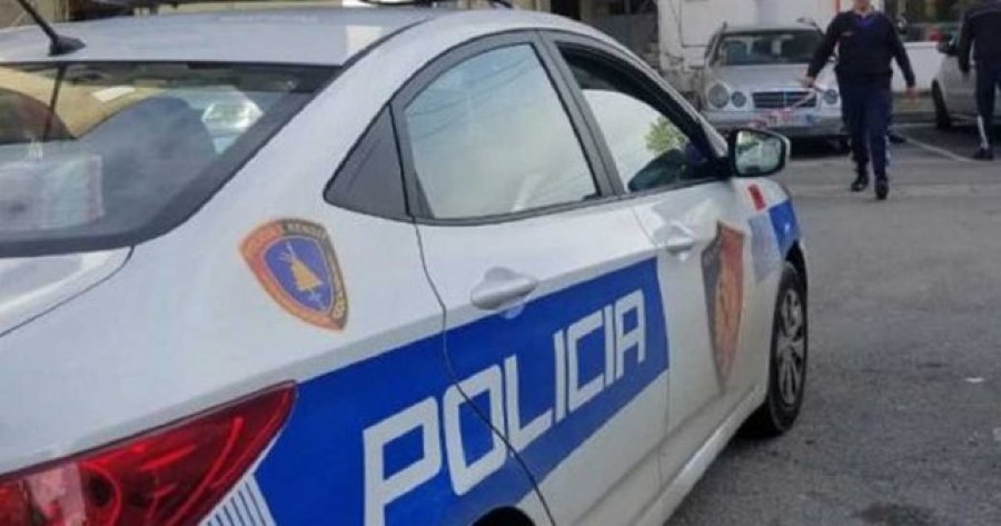 Punëtori vdiq pasi ra nga lartësia e pallatit, arrestohet 58-vjeçari