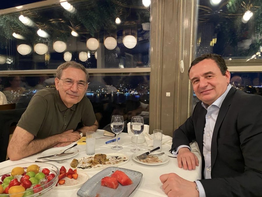Kurti darkon me Orhan Pamuk: Ishte shumë i interesuar për shqiptarët