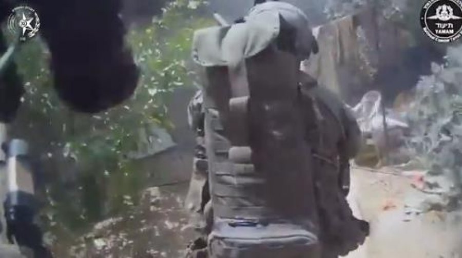 VIDEO/ Momenti kur ushtarët izraelitë shpëtojnë pengjet izraelitë nga duart e Hamasit
