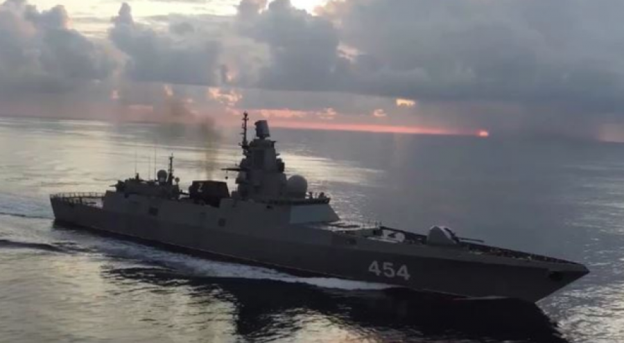Rusia kryen stërvitje ushtarake në Atlantik