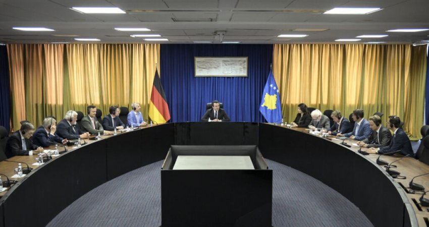 Kurti dhe delegacioni bavarez flasin për synimet euroatlantike të Kosovës