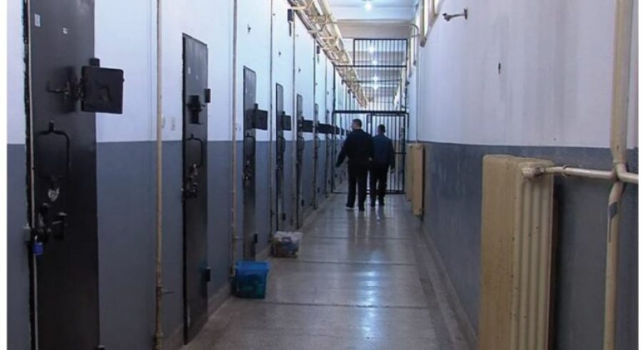 Vdes i burgosuri në Idrizovë/ Prokuroria nis hetimet