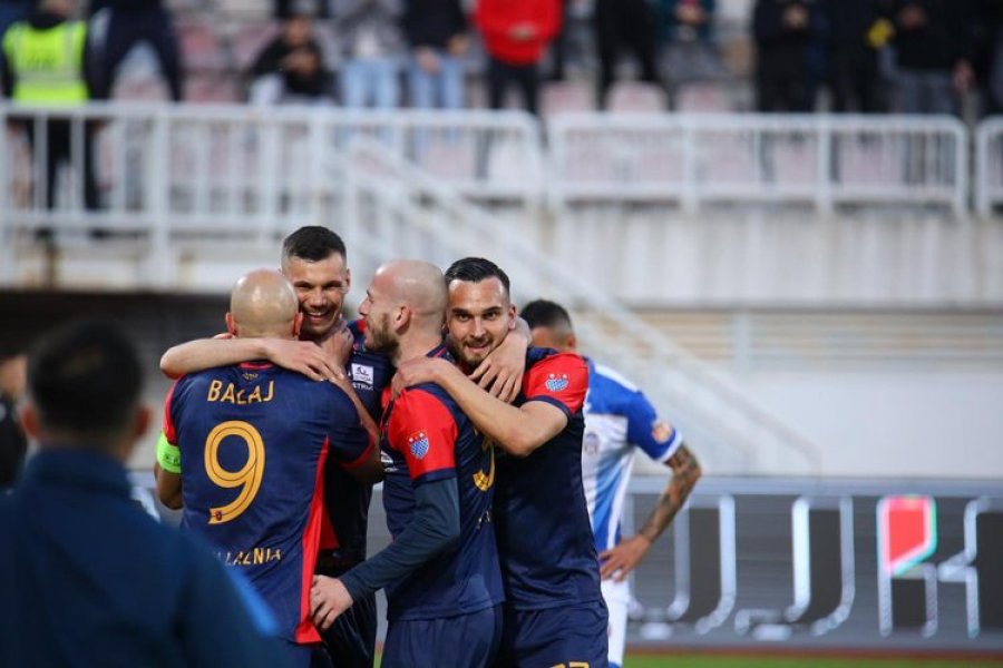 Tirana bie në Shkodër, Vllaznia marshon me golat e Balaj