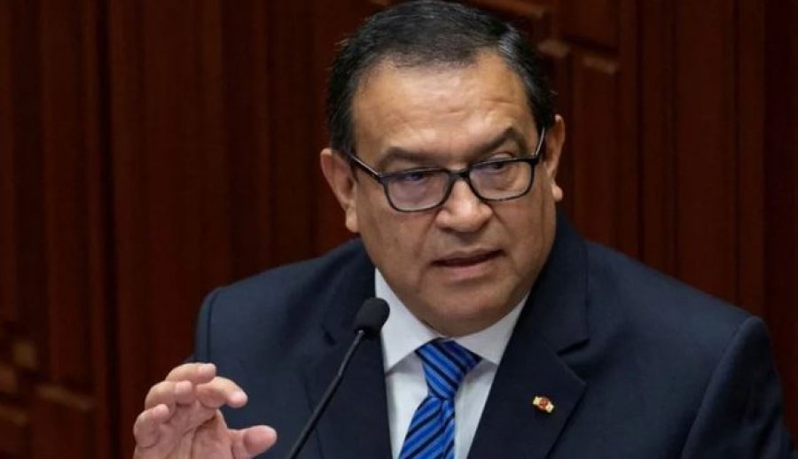Jep dorëheqjen kryeministri në Peru, i doli audiopërgjimi me një 25-vjeçare ku i premtonte punë në ministri