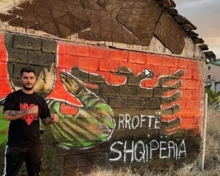 Artisti që zbukuron rrugët me piktura murale/ ARRSH dhe policia e pengojnë…