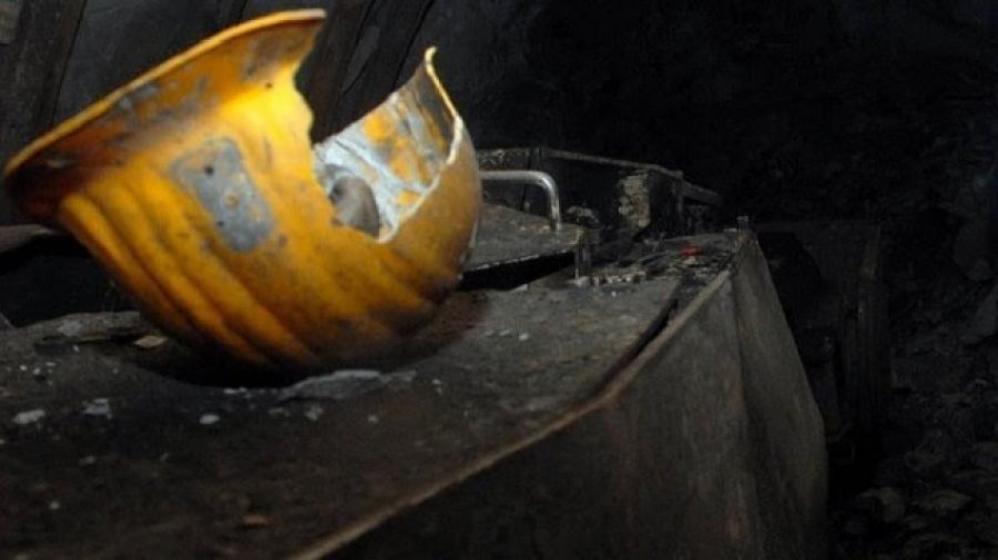 12 të vdekur nga shembja e minierës në Pakistanin jugperëndimor