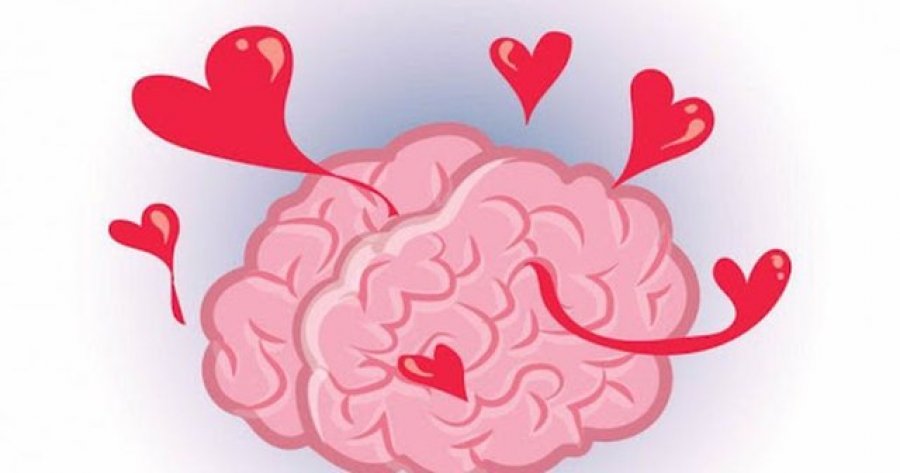 U fiksua pas të dashurit sa e telefonoi deri në 100 herë në ditë, 18-vjeçarja kineze diagnostifikohet me sëmundjen e rrallë 'truri i dashurisë'