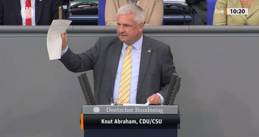 Deputeti gjerman në fjalën e tij në Bundestag: Merrni vendim, pranojeni Kosovën në KiE