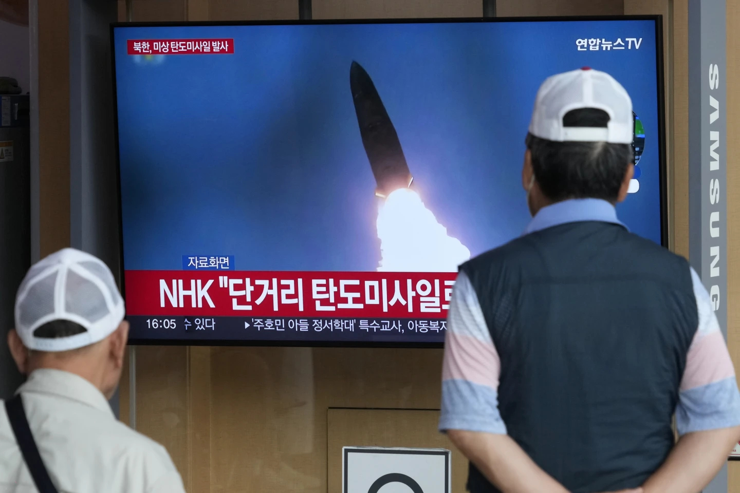 Testimi i raketave nga Koreja e Veriut, një ditë pas stërvitjes ajrore SHBA - Kore e Jugut