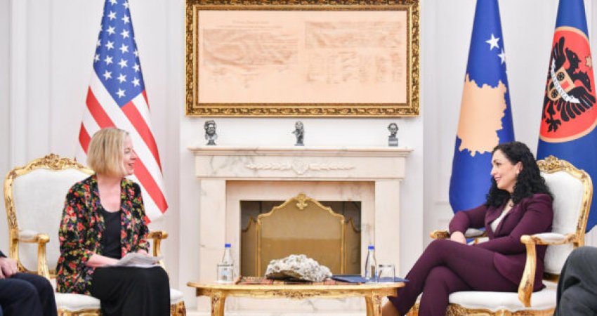 Osmani, zyrtares së State Departmentit: Çdo sukses i Kosovës mban edhe vulën e SHBA-ve 