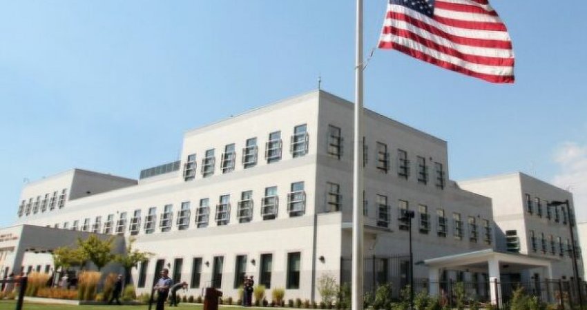 Ambasada e SHBA’së në Sarajevë reagon pas kalimit të Rezolutës për Srebrenicën: E mbështetëm me krenari 