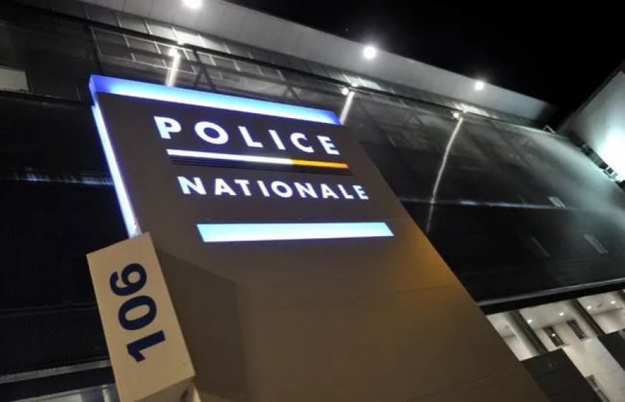 Plagosi me thikë 2 roje sigurie në një bar, arrestohet 31-vjeçari shqiptari në Francë