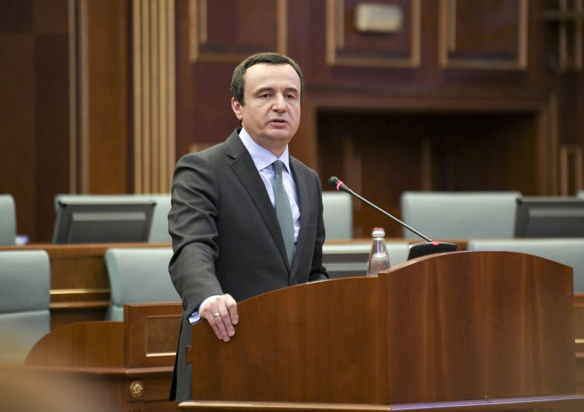 Rezoluta e AAK: Albin Kurti të japë dorëheqjen dhe të shpërndahet Parlamenti