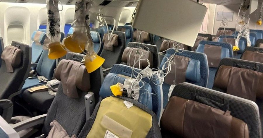 Fluturimi i tmerrit, 43 pasagjerë të Singapore Airlines janë ende në spital