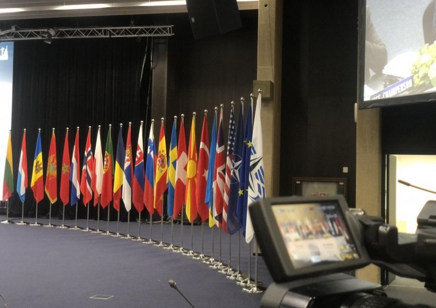 Asambleja Parlamentare e NATO-s vendos sot për avancimin e statusit të Kosovës