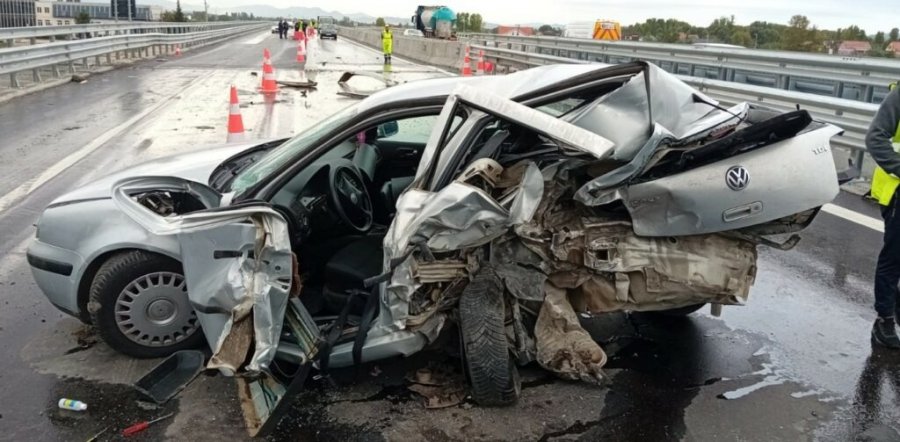 FOTO/ Aksidenti i rëndë në Thumanë - Kashar që i mori jetën 60-vjeçarit