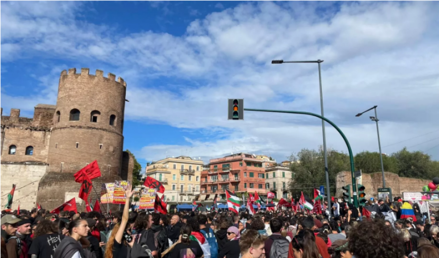 Mes protestave të tjera në Evropë, presidenti i Francës kërkon t'i jepet fund armatimit të Izraelit